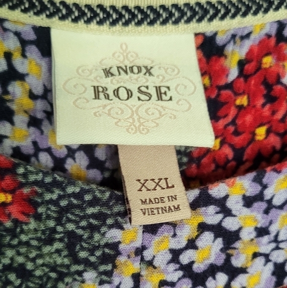 Knox Rose Patchwork Floral Boho Flowy Top - Picture 3 of 9
